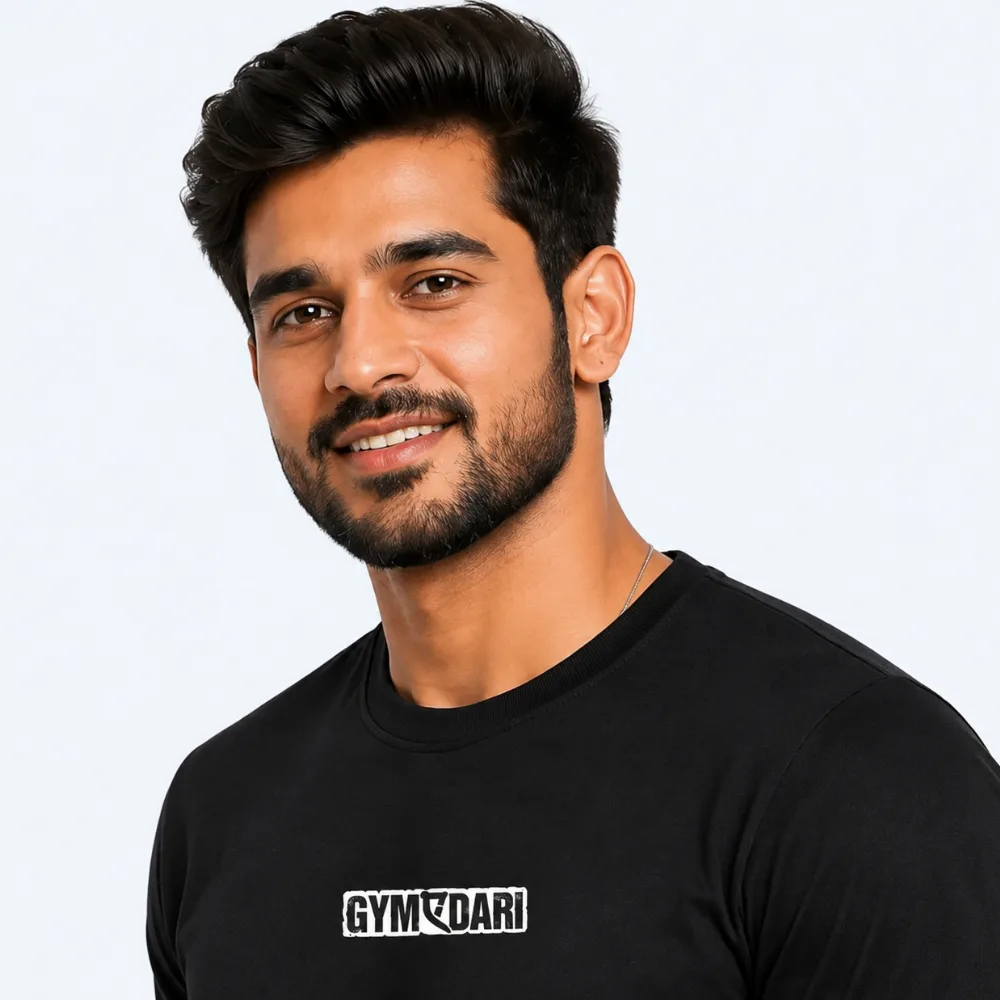 GYMDARI Black Cotton T-Shirt for Men - Zoomed Pose